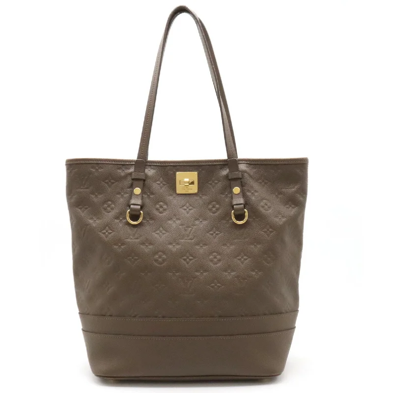 Ladies Louis Vuitton shoulder bags with a tassel decoration for charmLOUIS VUITTON Citadine Tote