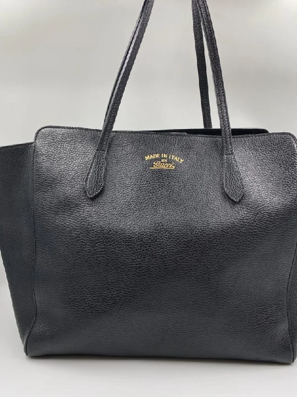 Gucci backpacks for women with a sleek silhouetteGucci Medium Swing Tote