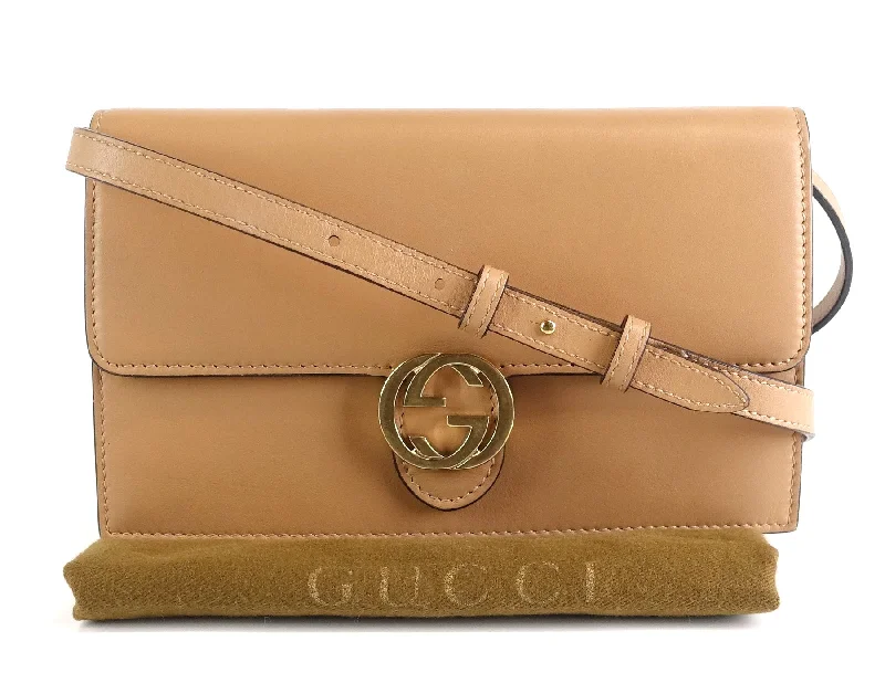 Gucci backpacks for women with a sleek silhouetteLeather GG Logo Wallet with Strap