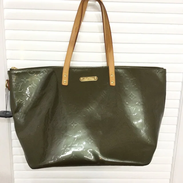 Medium - sized Louis Vuitton tote bags for work and shoppingLouis Vuitton Bellevue GM Tote