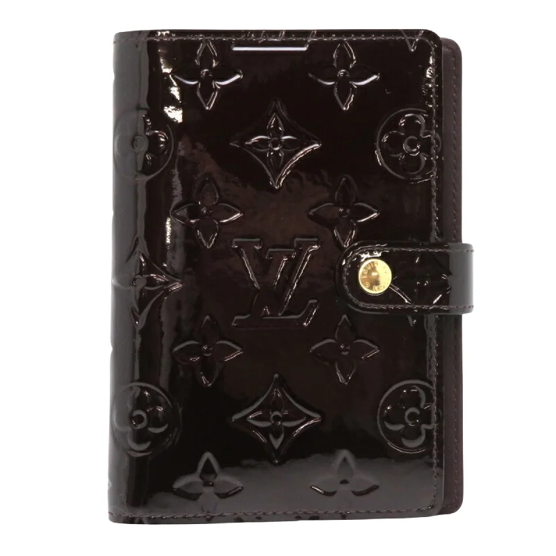 Louis Vuitton bags with a zip - around closure for enhanced securityLOUIS VUITTON Agenda cover Wallet