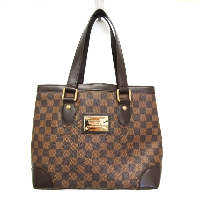 Ladies Louis Vuitton Capucines bags with a detachable shoulder strapLOUIS VUITTON Hampstead Handbag