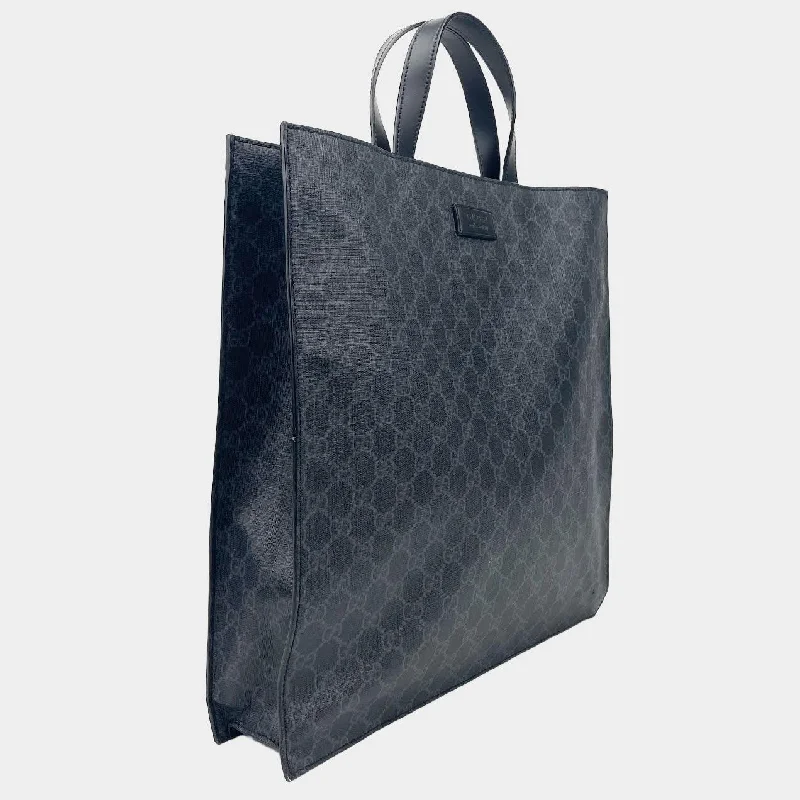 Gucci handbags for women with a metal - framed claspGUCCI GG Canvas Blk Messenger - OUTLET ITEM FINAL SALE