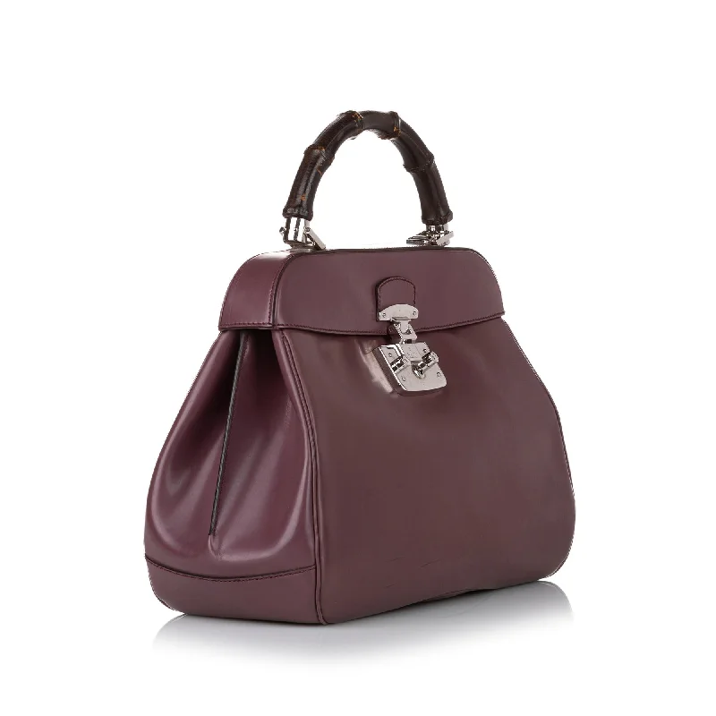 Gucci tote bags for women with a spacious interiorGucci Bamboo Lady Lock Leather Handbag (OZa9ZR)