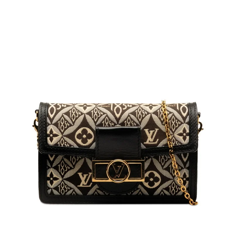 Louis Vuitton Alma bags featuring the signature top - handle designLOUIS VUITTON Dauphine Wallet