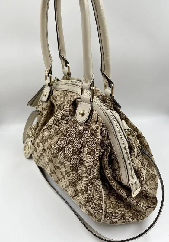 Women Gucci Sylvie bags with a leather - wrapped handleVintage Gucci Tote Bag