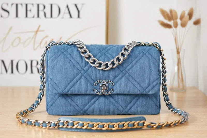 Chanel Lightweight Handbag for Daily ErrandsBC - CHANEL Bags - 2014