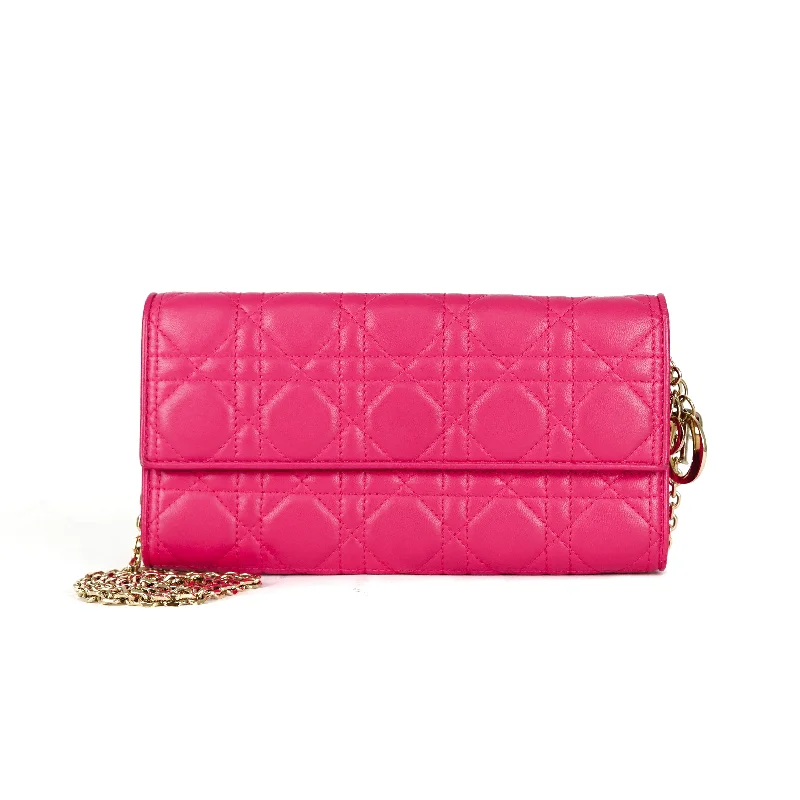 Christian Dior Saddle bags with a patent leather finish for a shiny lookDior Wallet On Chain WOC Pink