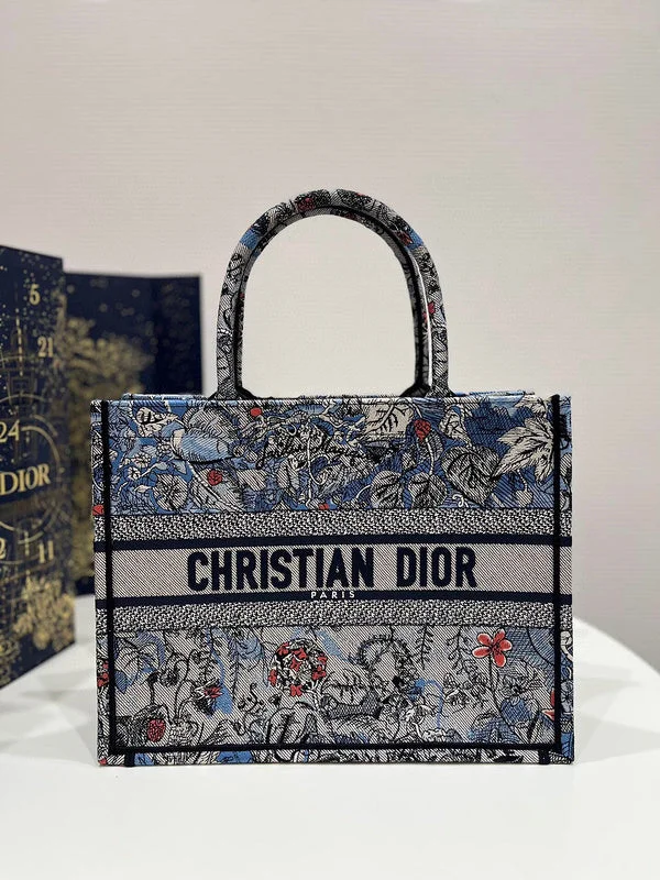 Stylish Christian Dior shoulder bags with a tassel - adorned zipperBC - Dior Bags - 1333