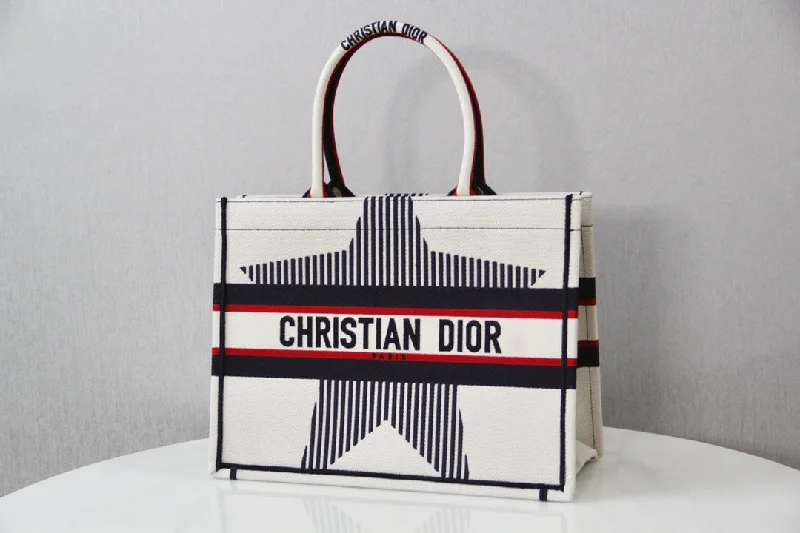 Christian Dior bags with a zip - top closure and multiple compartmentsChristian Dior Bags  475