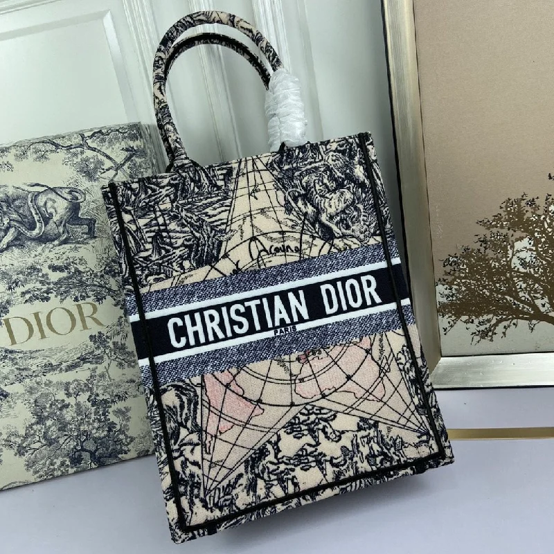 Christian Dior handbags with a removable shoulder strap for versatilityGlitzyBags - Designer bags by Dior 116