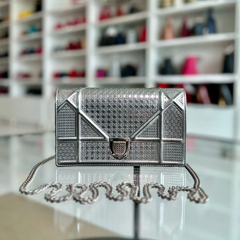 Christian Dior handbags with a snap - button closure and a decorative buckleDiorama WOC Wallet On Chain Metallic Micro-Cannage Ama Cross-Body Silver SHW