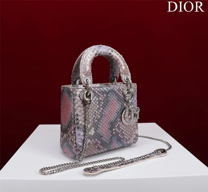 Christian Dior handbags with a back - pocket for quick storageWF - Dior Bag - 188