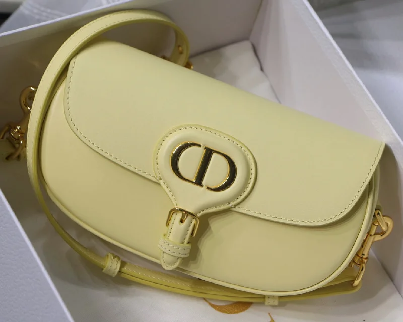 Christian Dior Saddle bags with a distressed leather finishWF - Dior Bag - 299